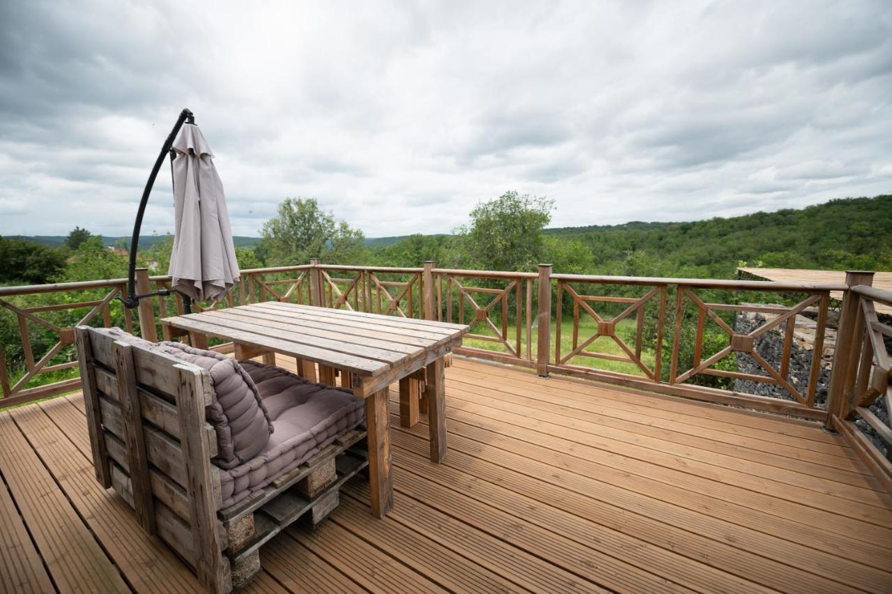 Lot En Dock 3 Logements Atypiques Et Ecologiques En Vallee De La Dordogne Souillac Zewnętrze zdjęcie
